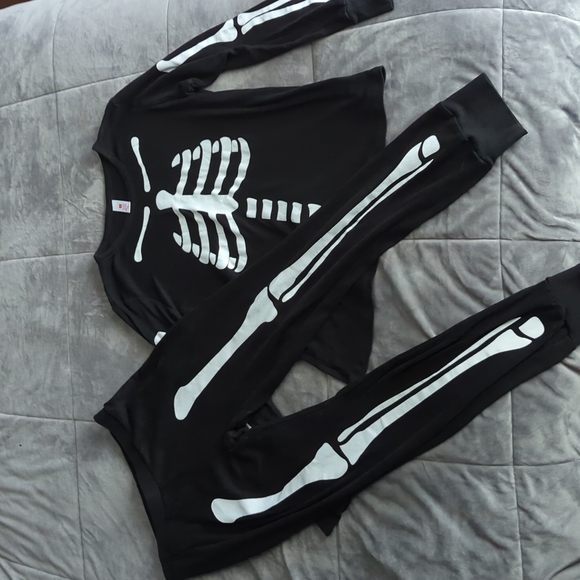 Other - Skeleton pajama set
